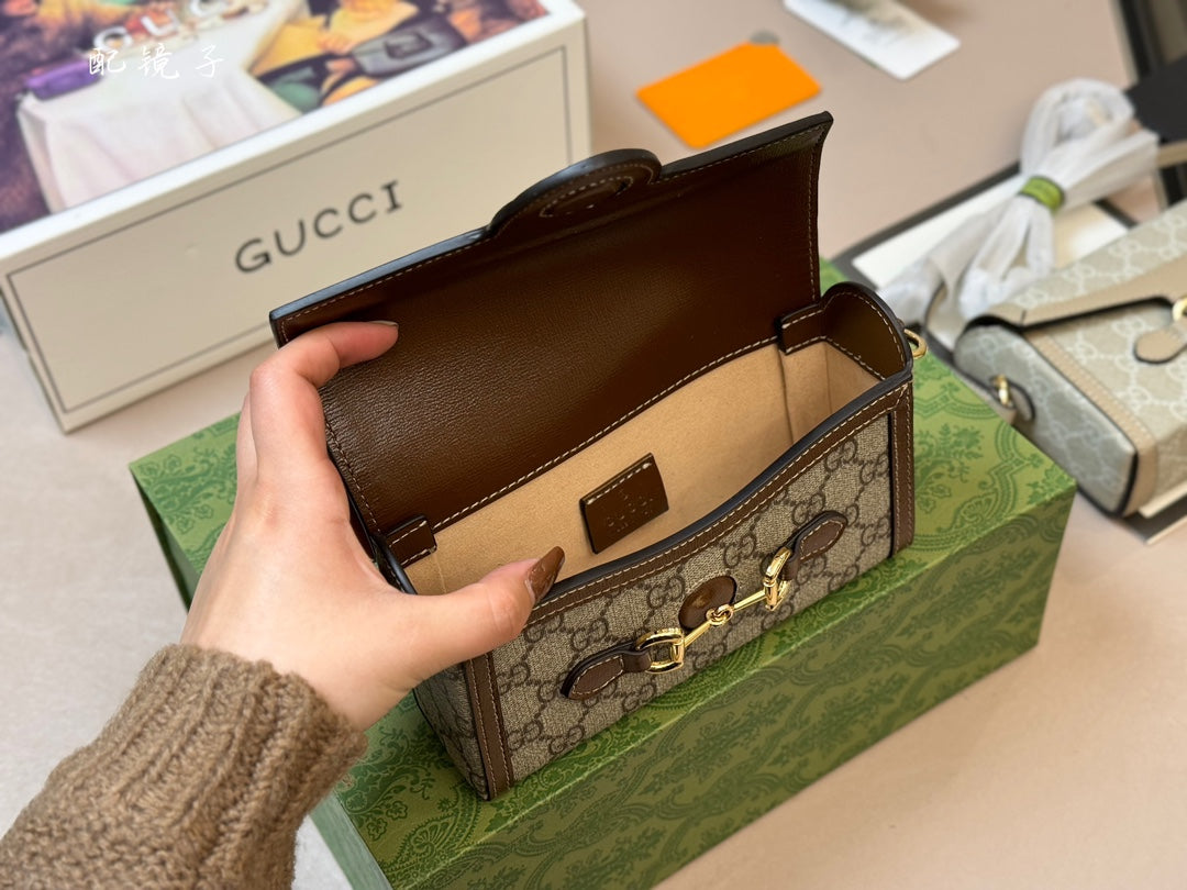 GUCCI-940