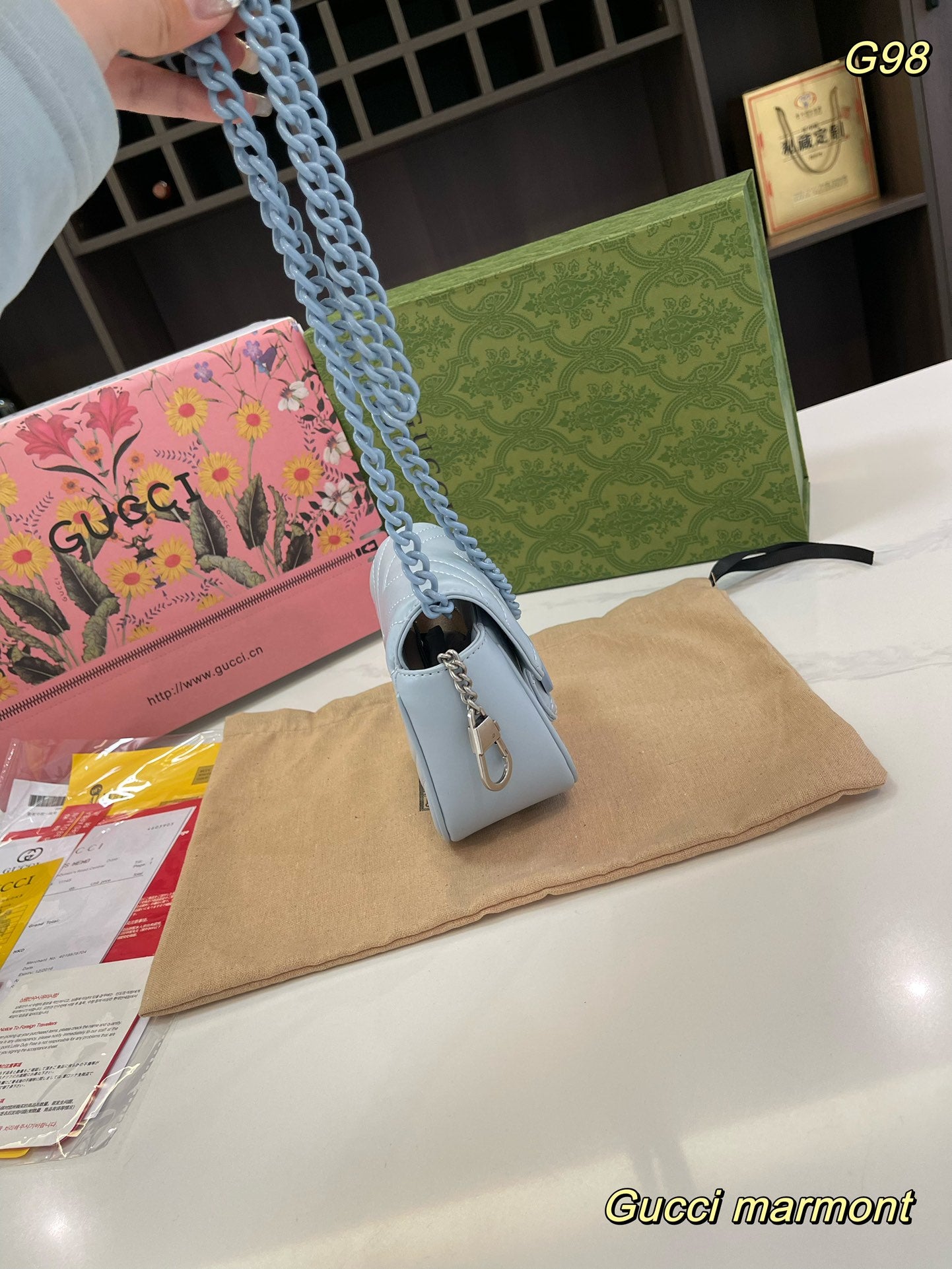 GUCCI-933