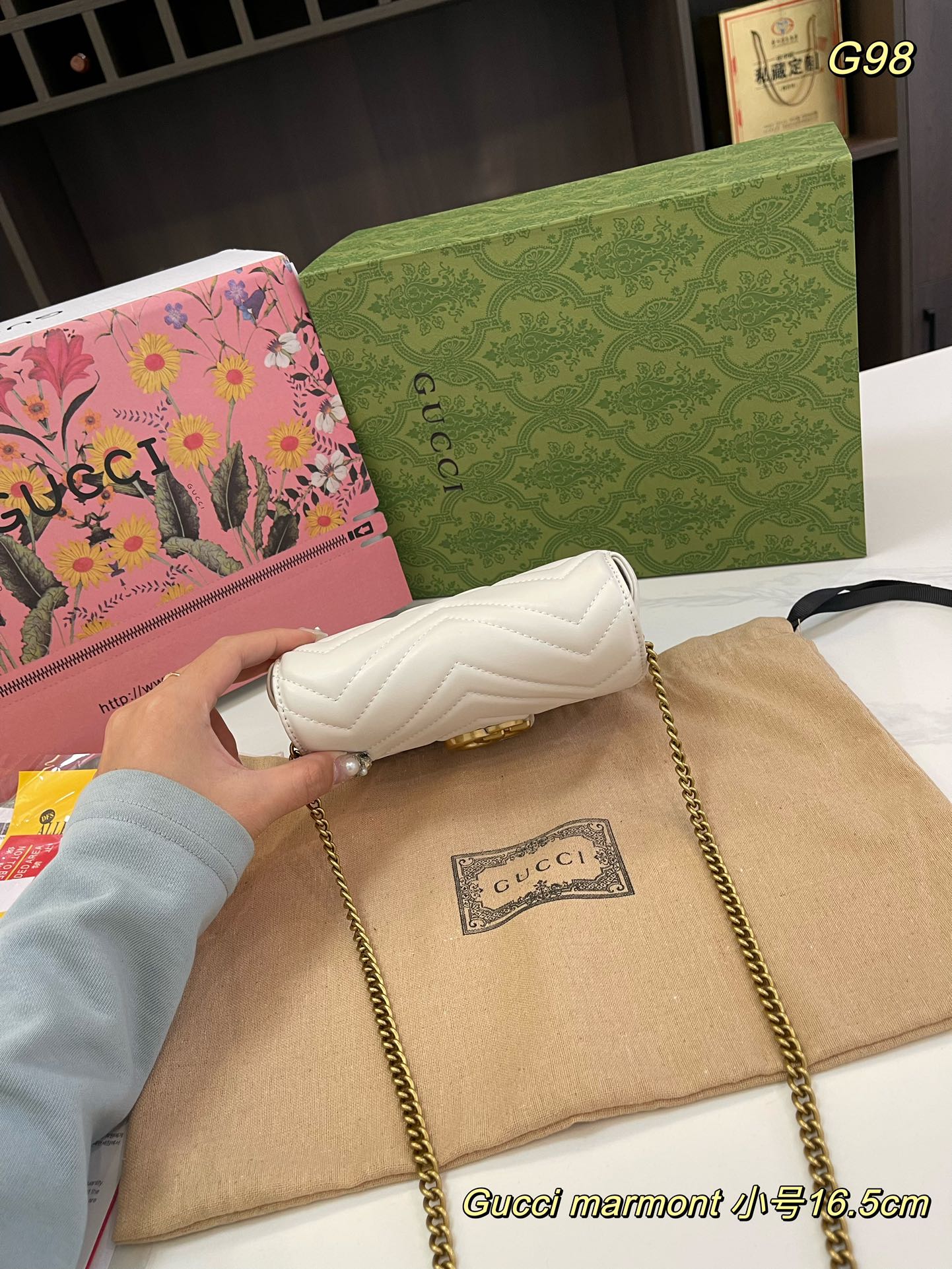 GUCCI-869