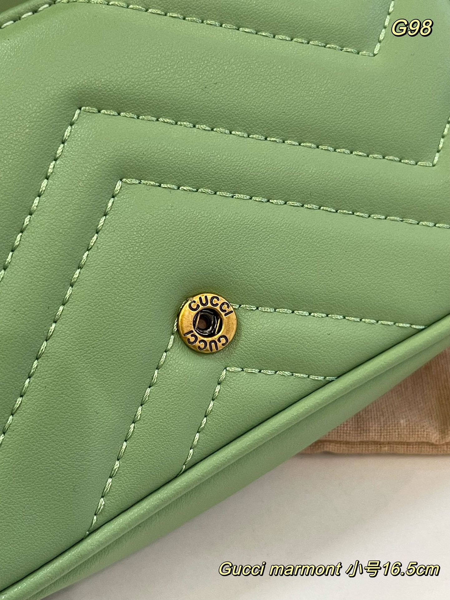 GUCCI-882