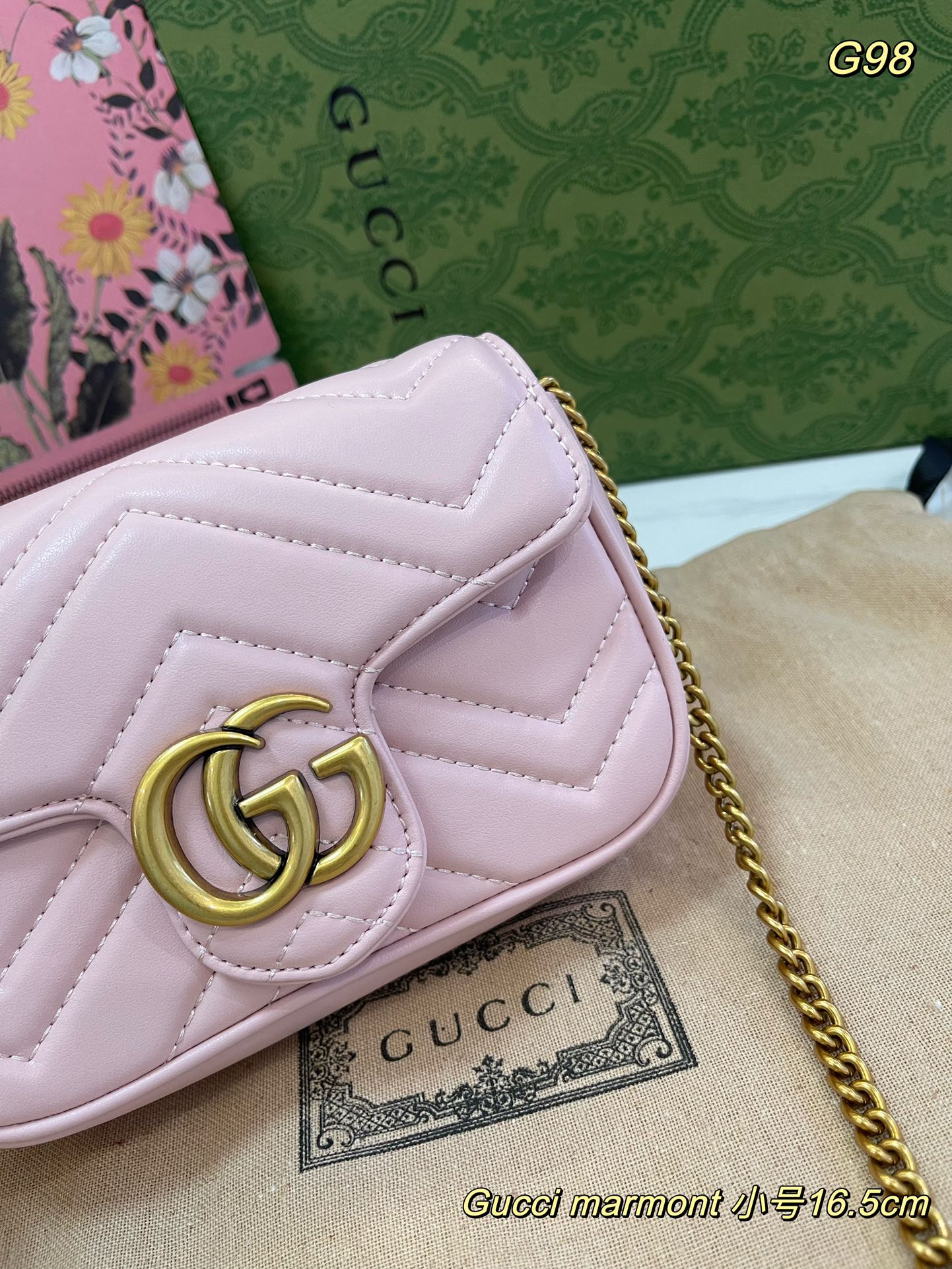 GUCCI-879