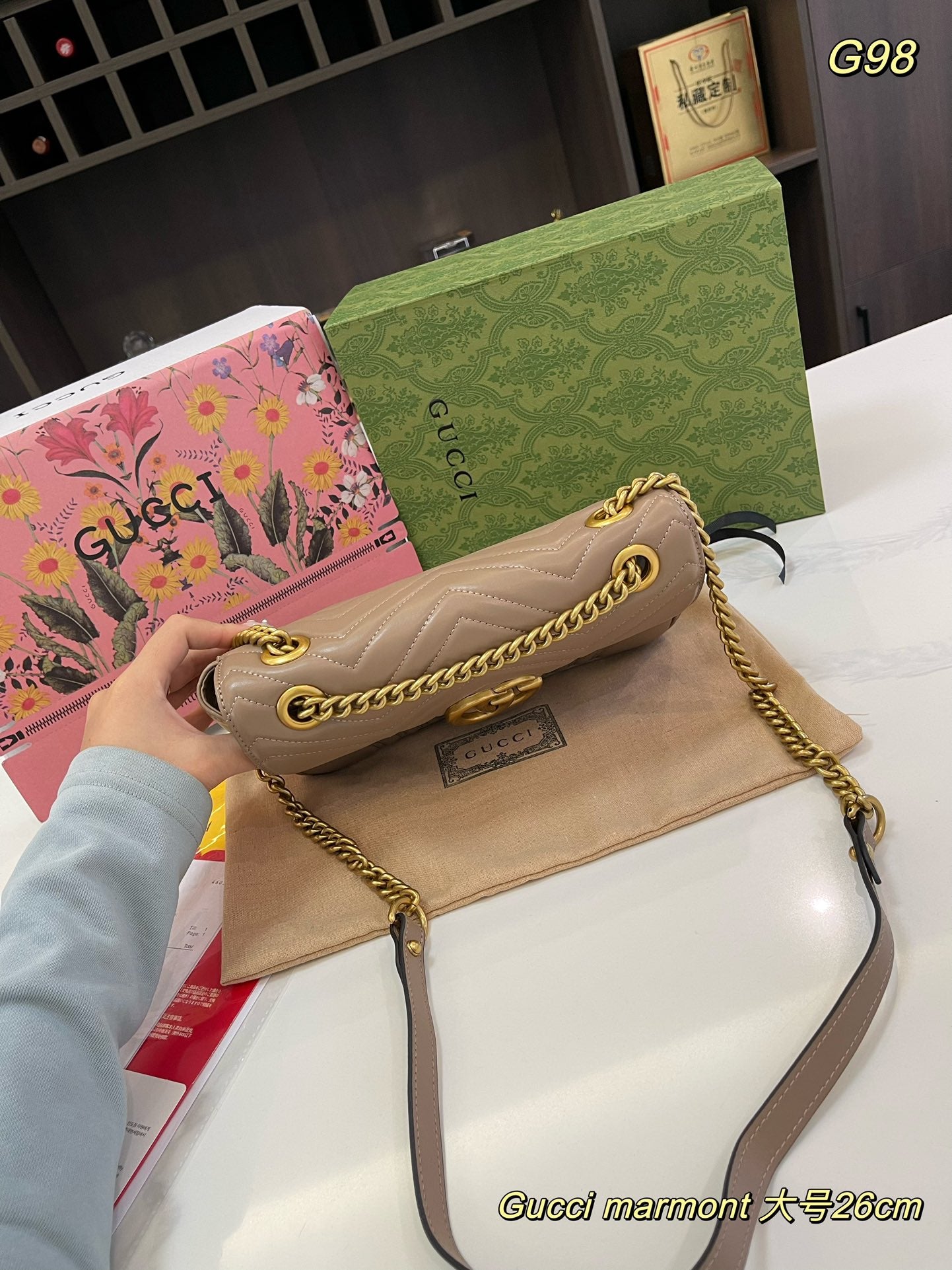 GUCCI-954