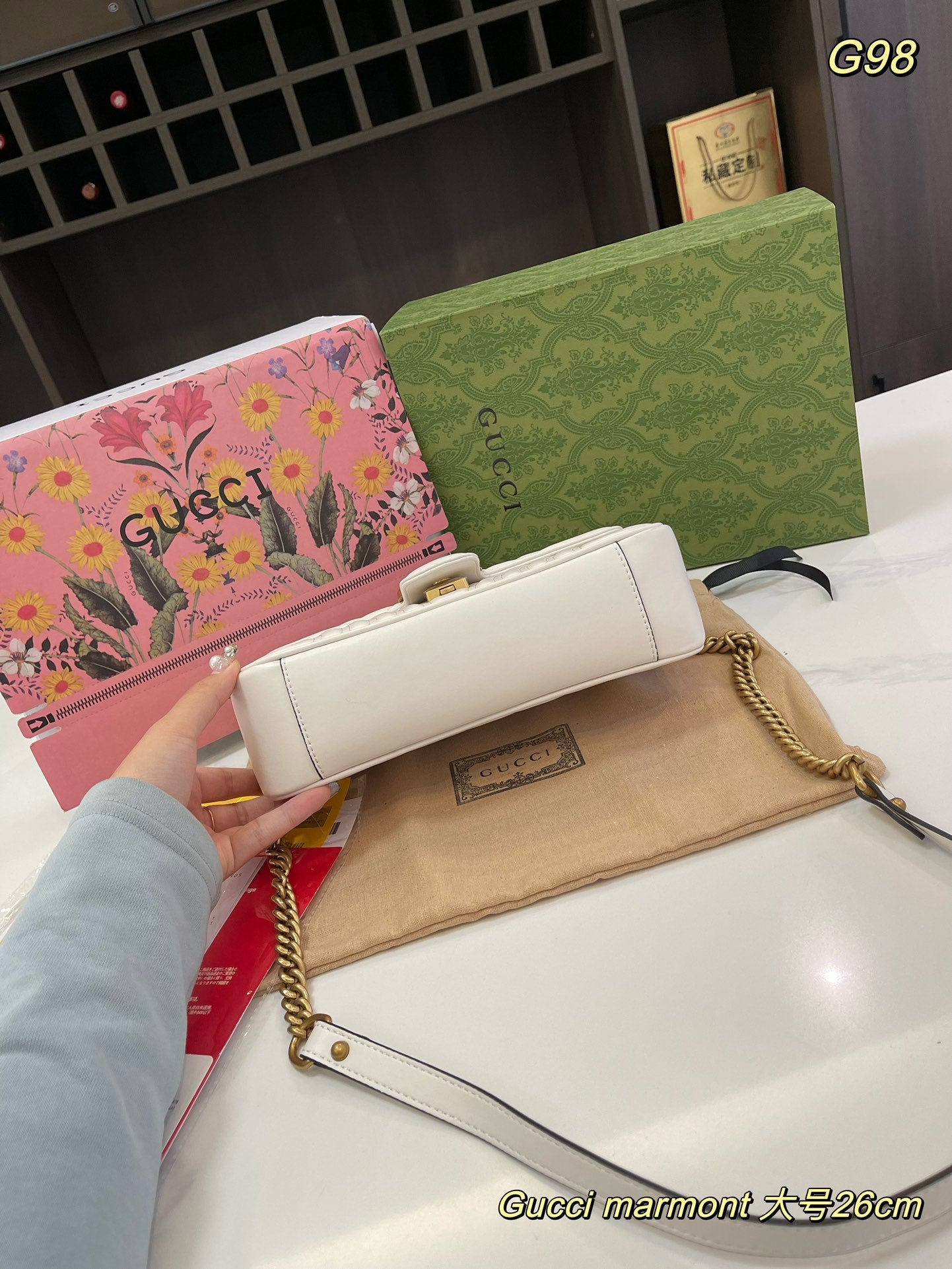 GUCCI-946