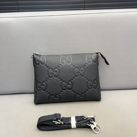 GUCCI-983