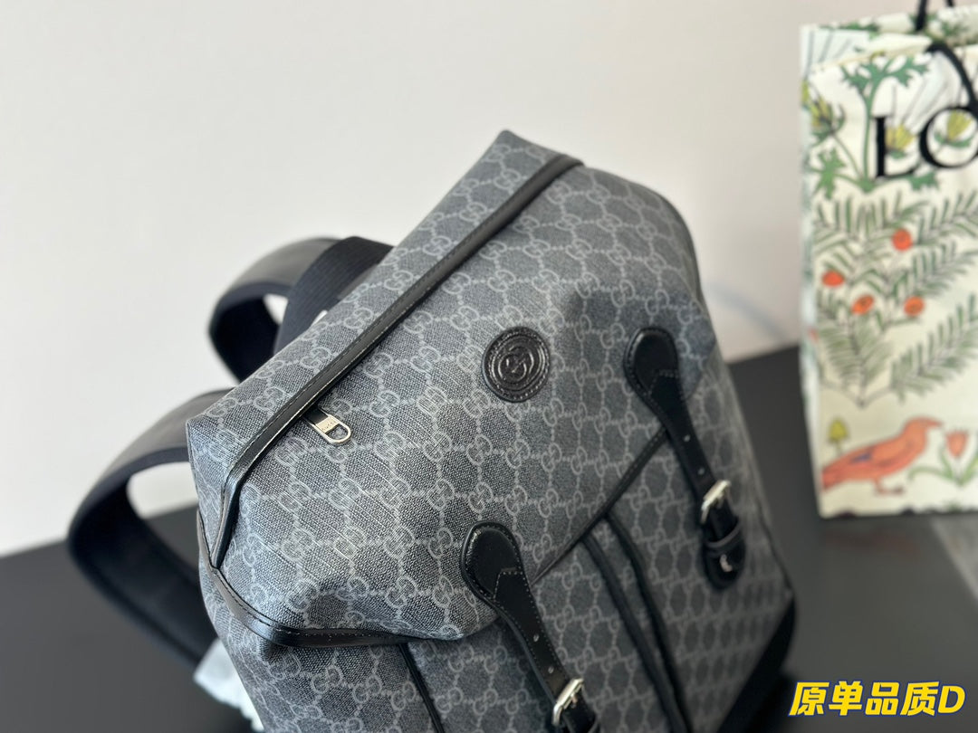 GUCCI-1102