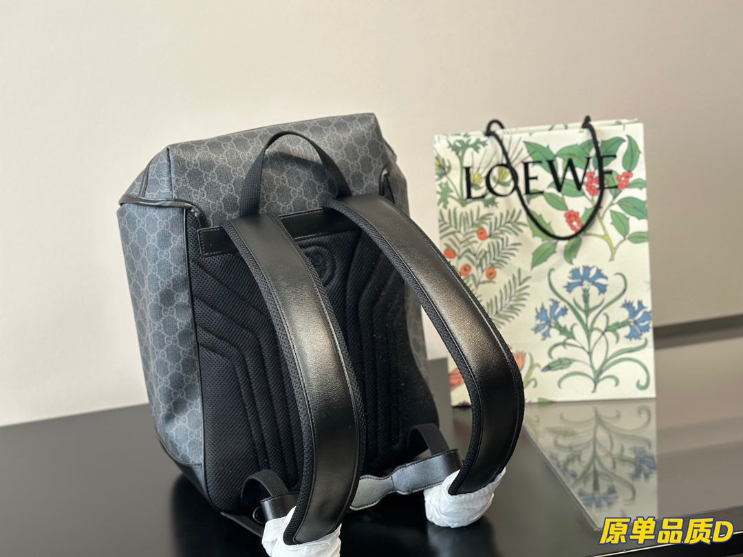 GUCCI-1102