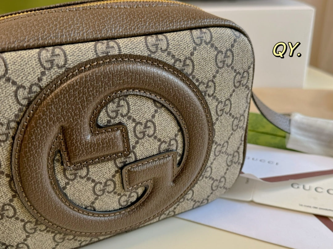 GUCCI-819