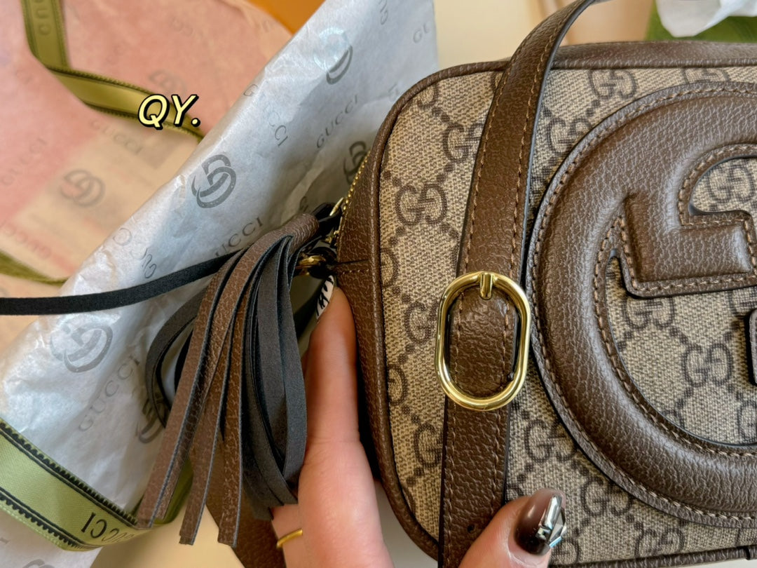 GUCCI-819