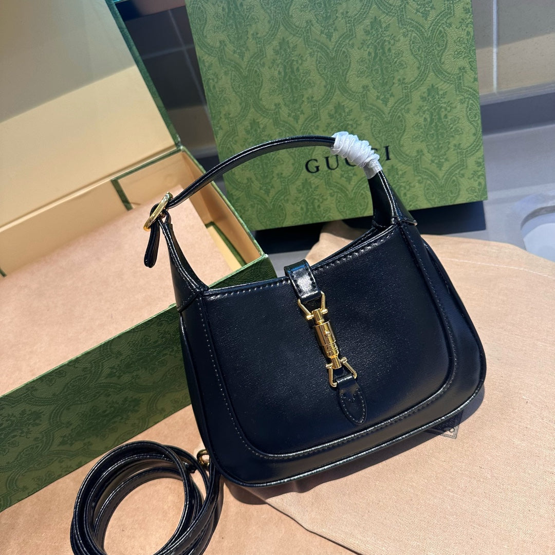GUCCI-941