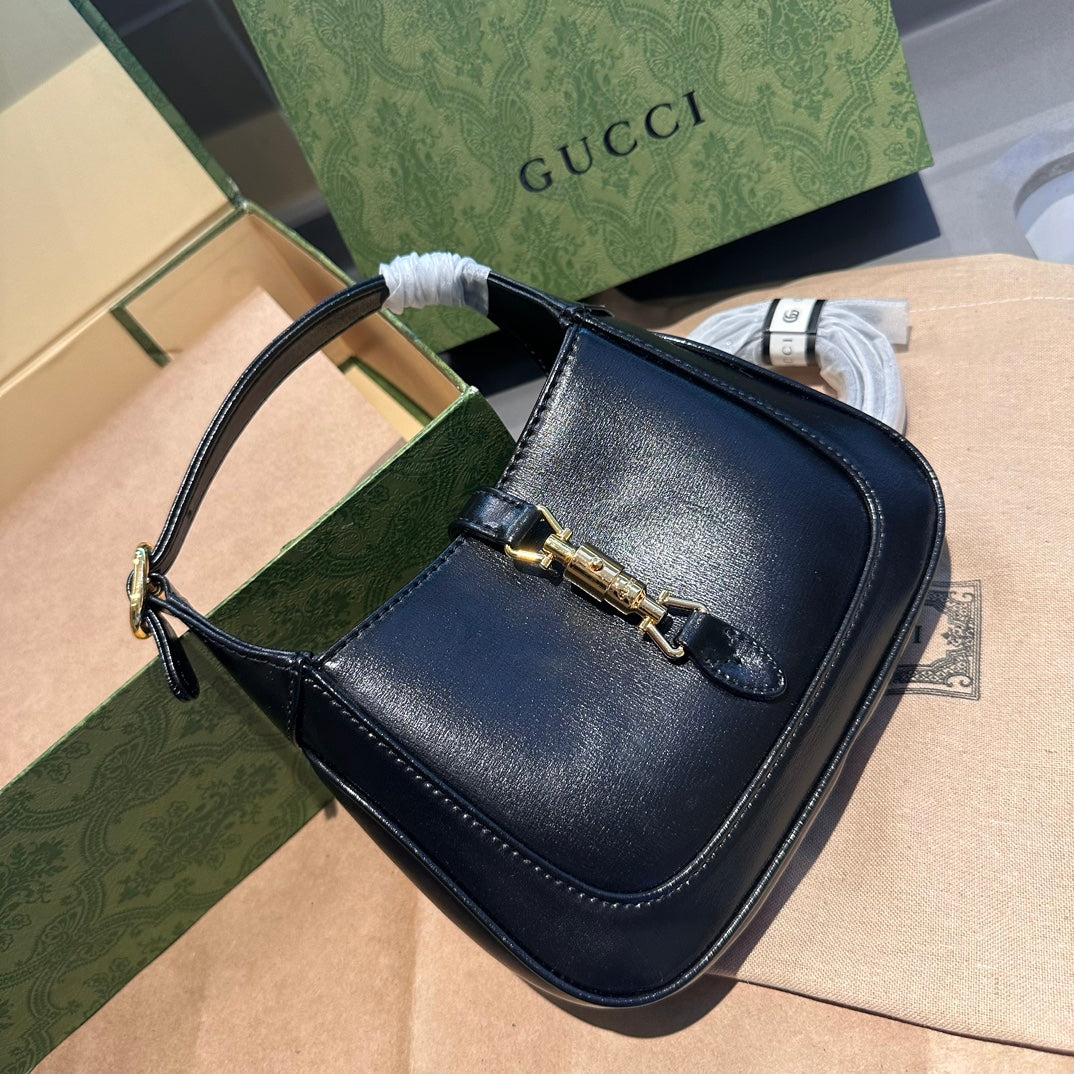 GUCCI-941