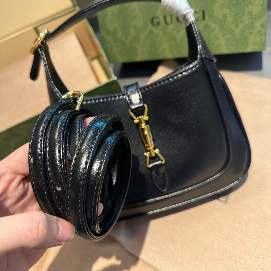 GUCCI-941