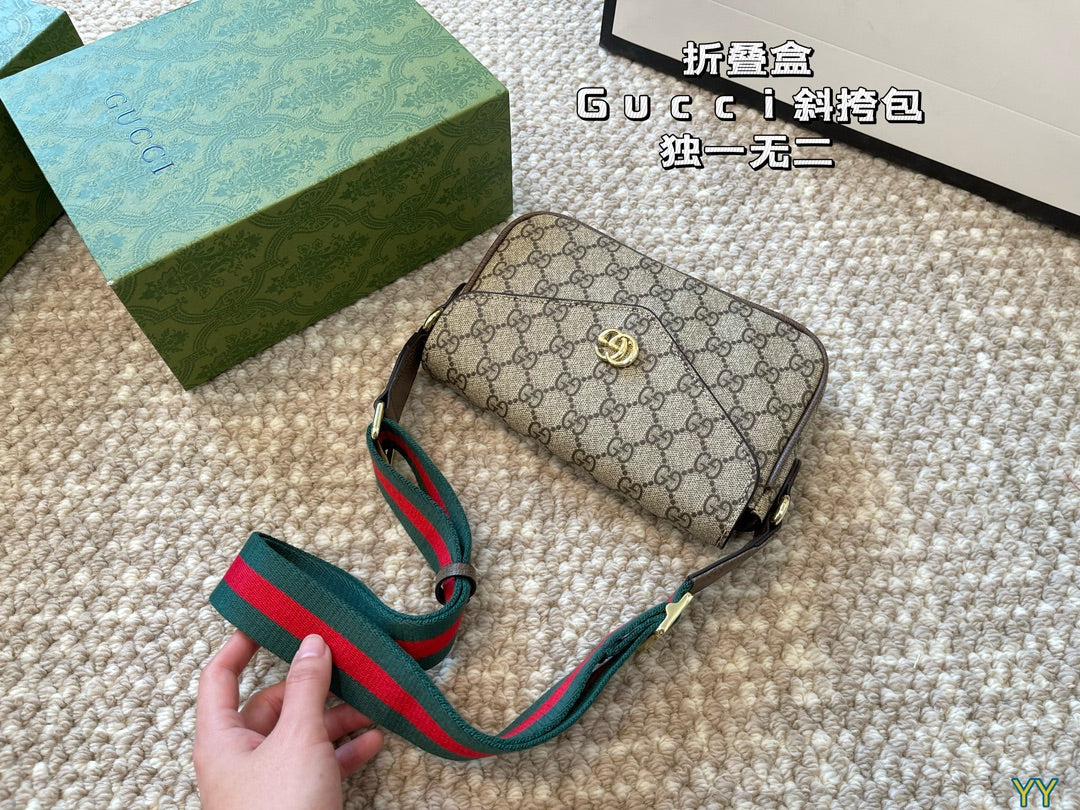 GUCCI-843