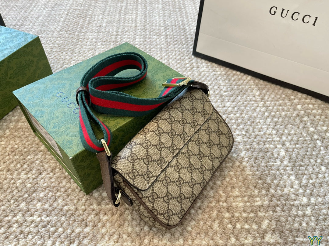 GUCCI-843