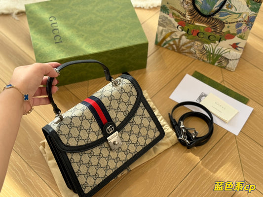 GUCCI-1022