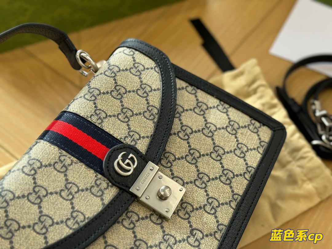 GUCCI-1022