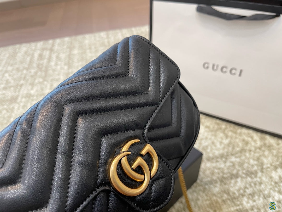 GUCCI-1017