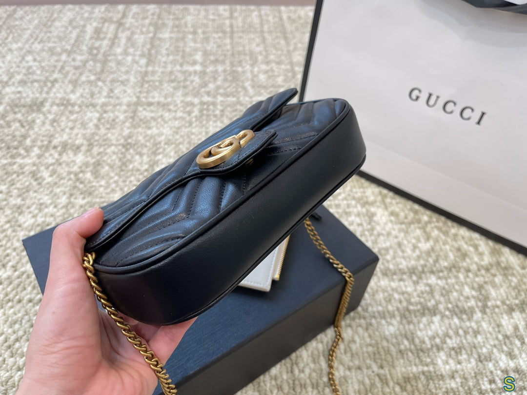 GUCCI-1017
