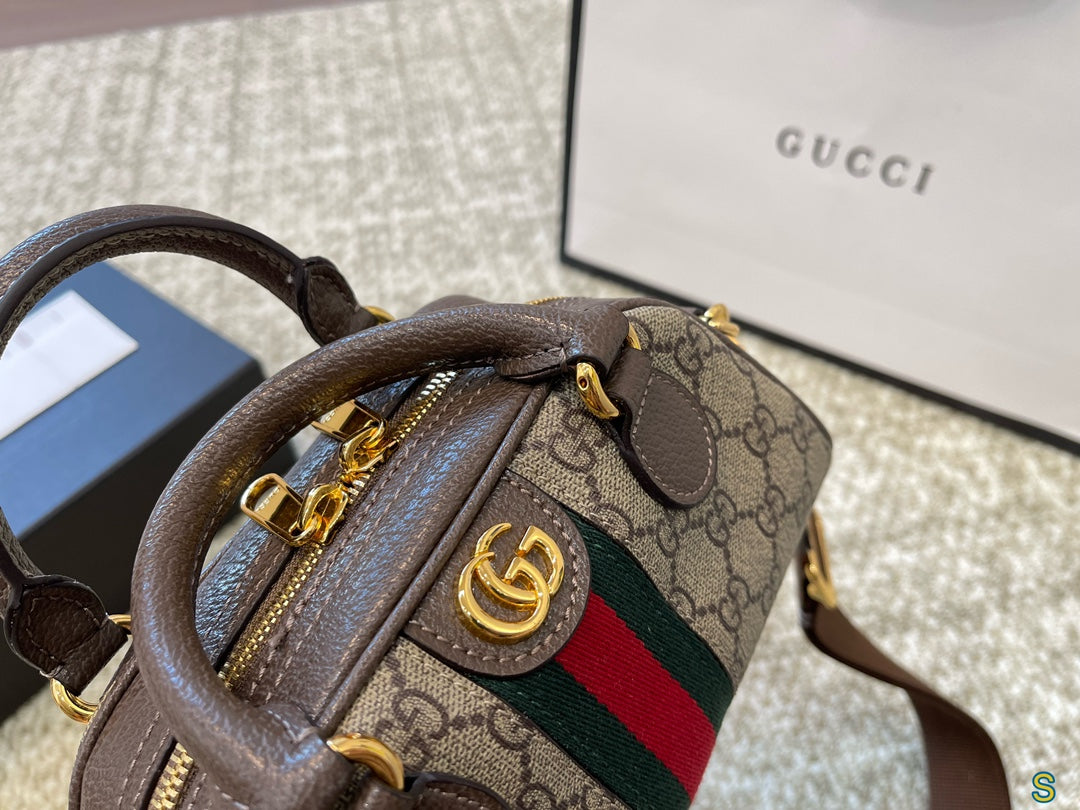 GUCCI-1047