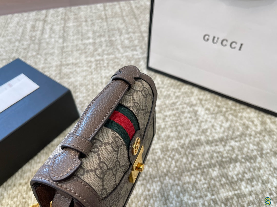 GUCCI-1015