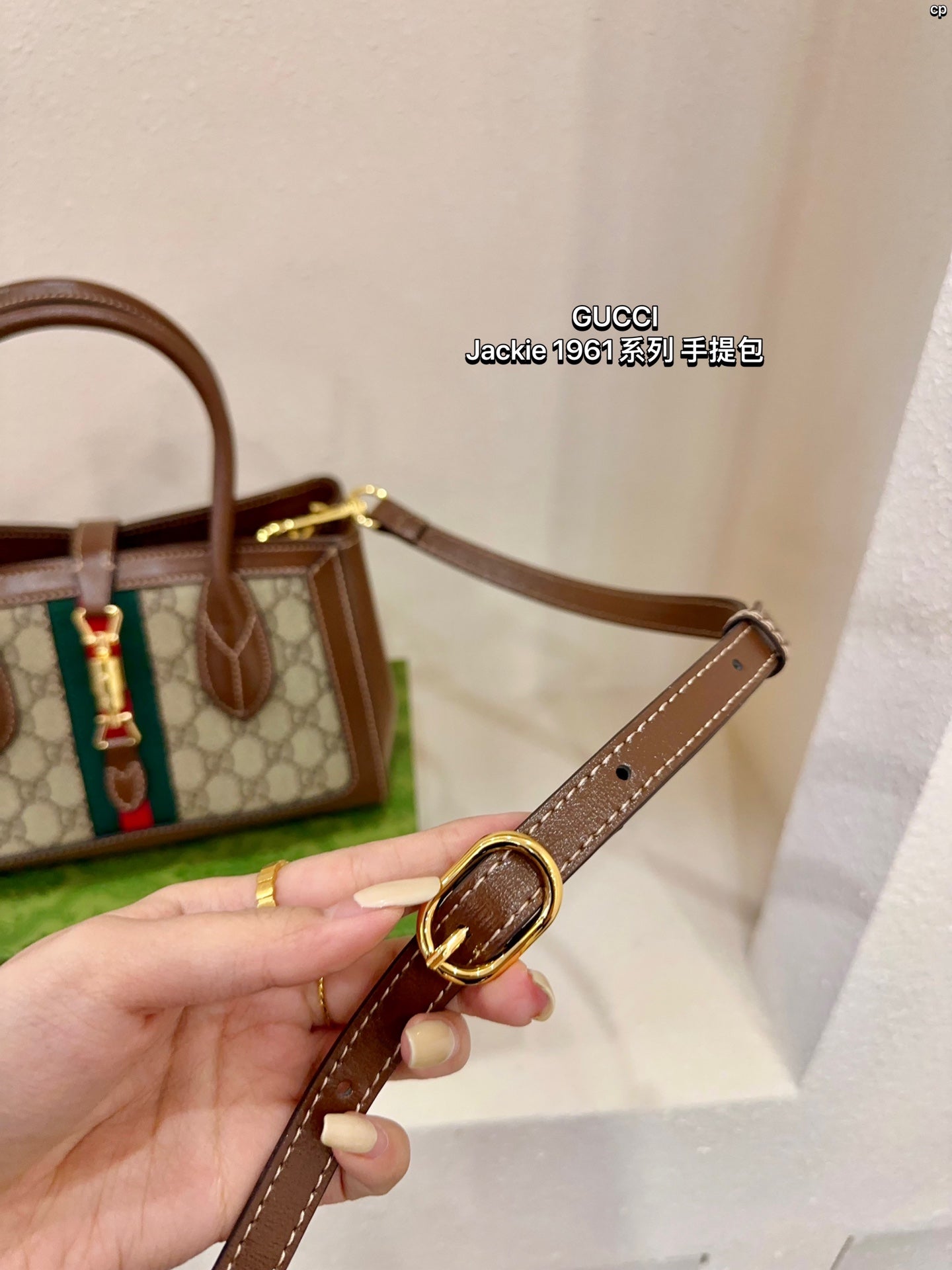 GUCCI-986