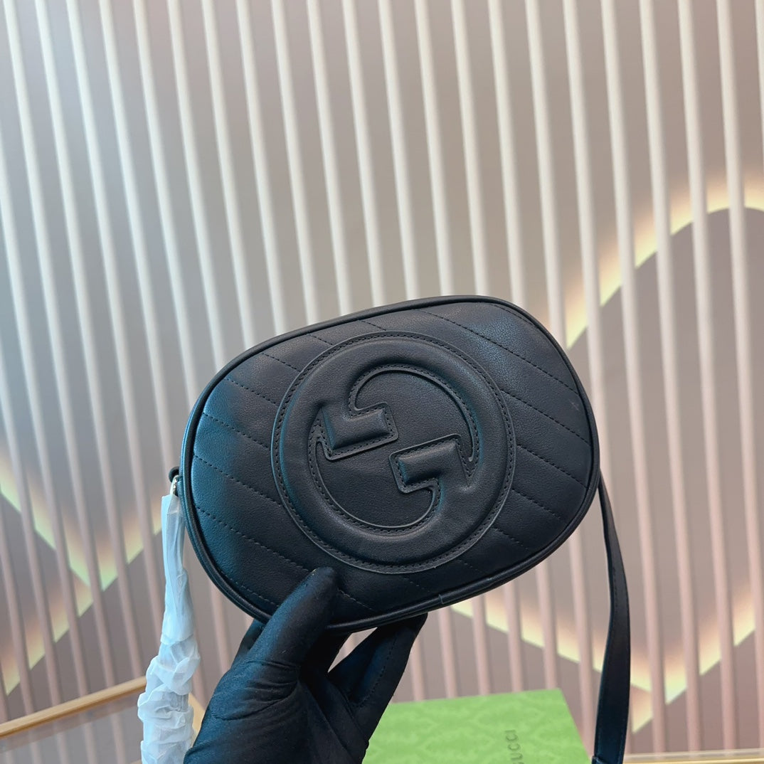 GUCCI-806
