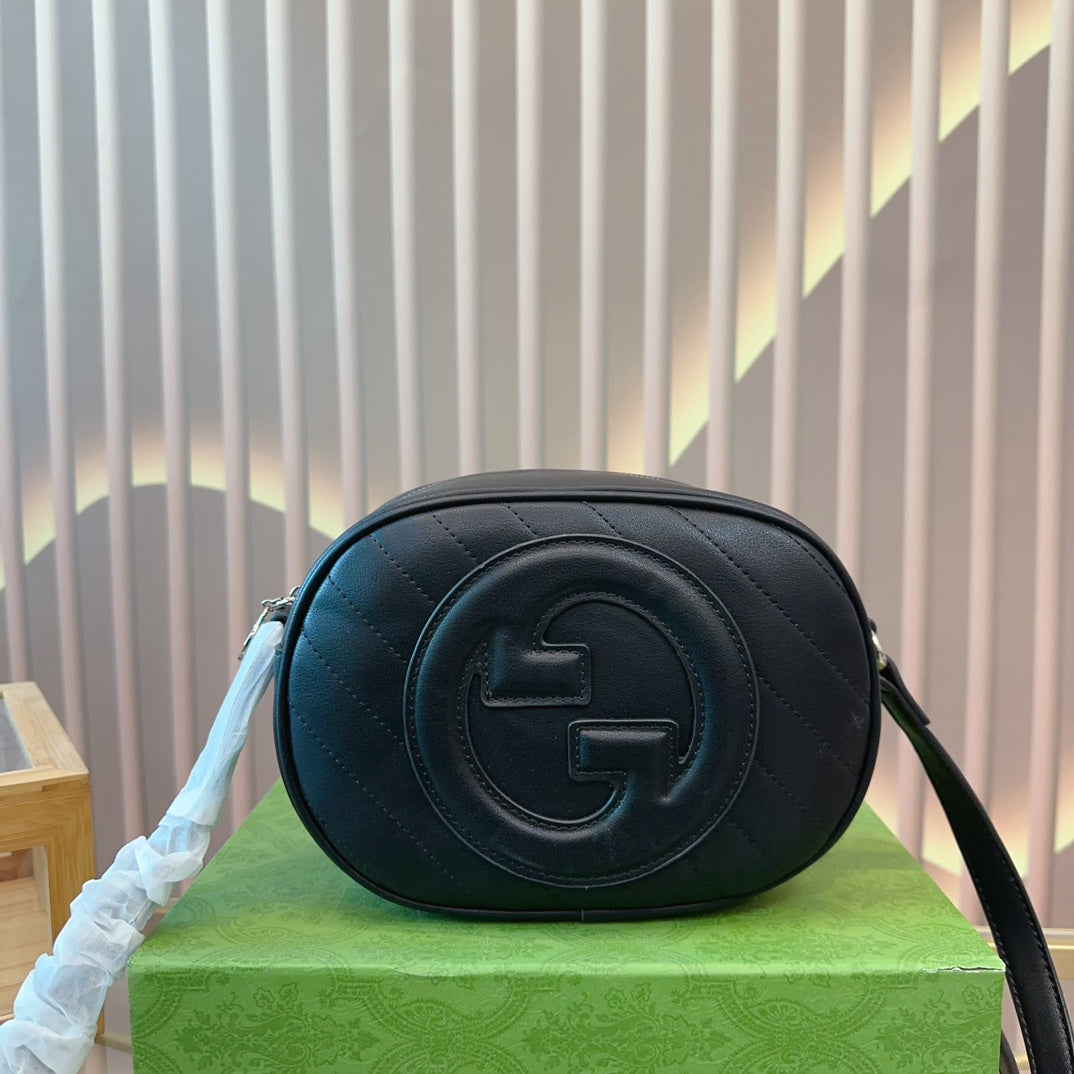 GUCCI-806