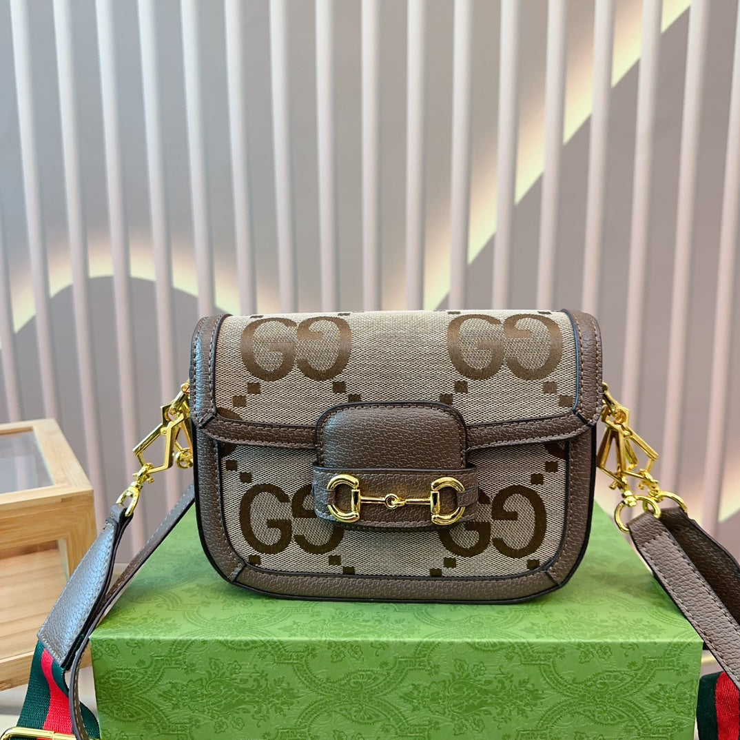 GUCCI-829
