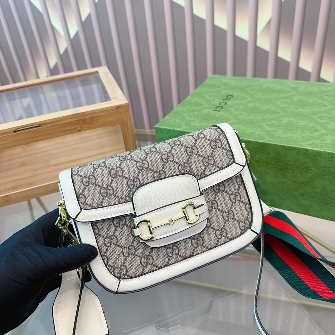GUCCI-813