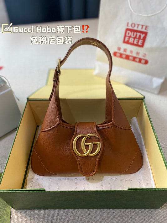 GUCCI-984