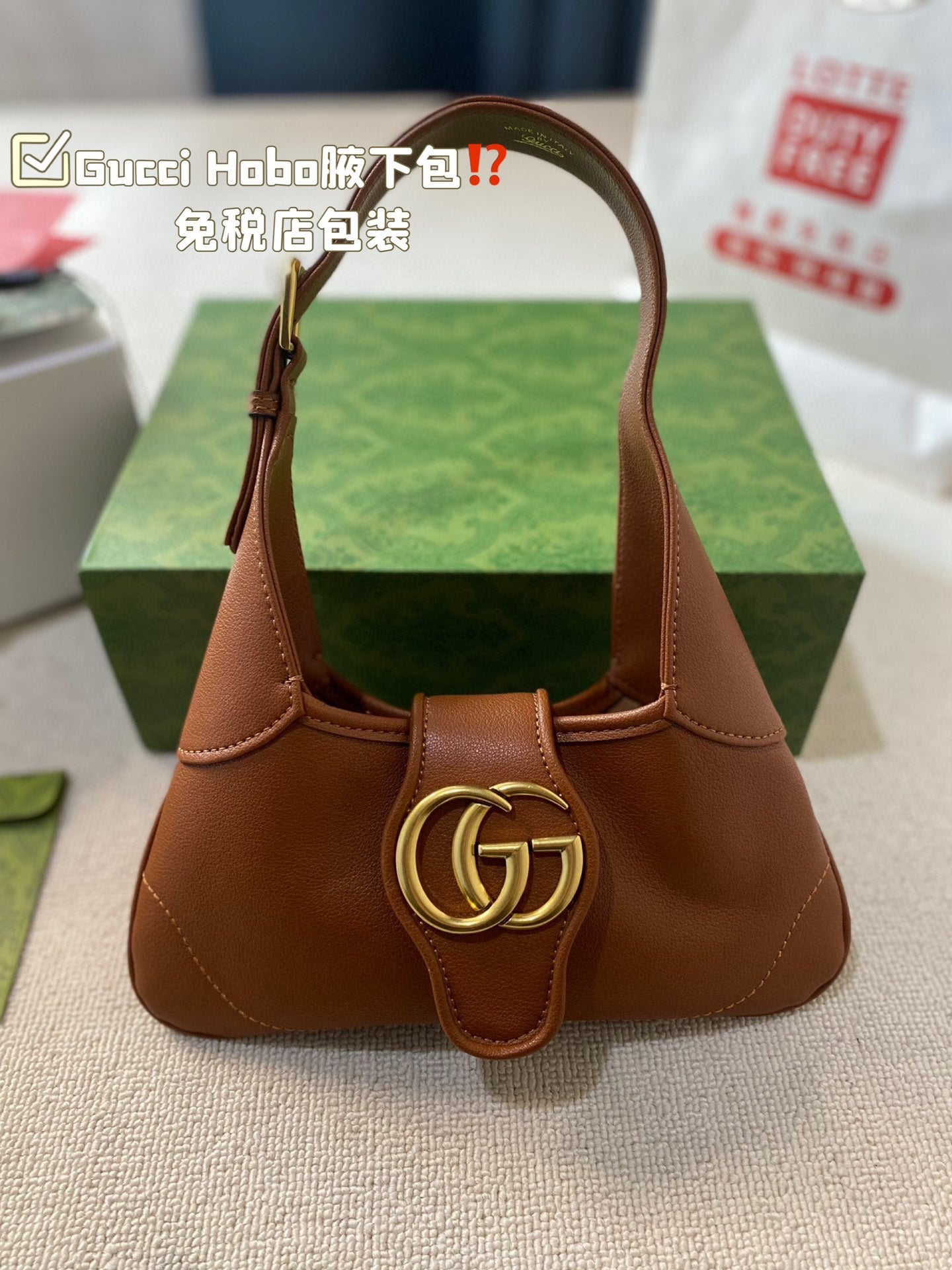 GUCCI-984