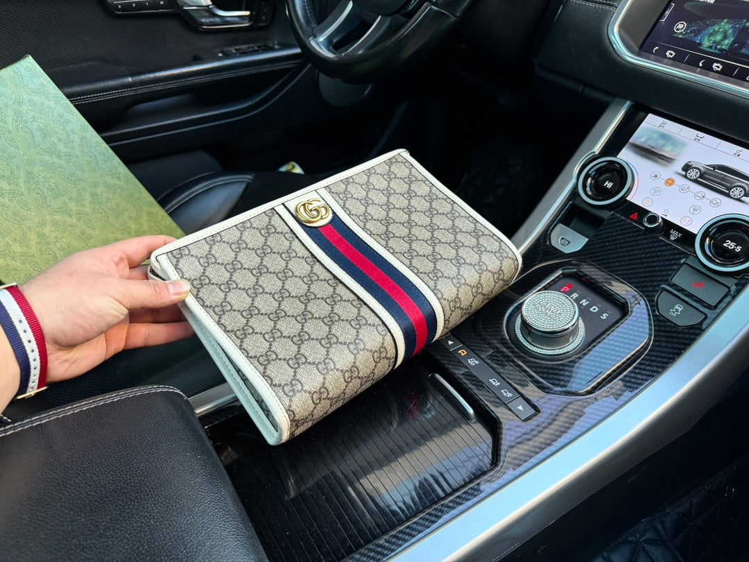 GUCCI-812
