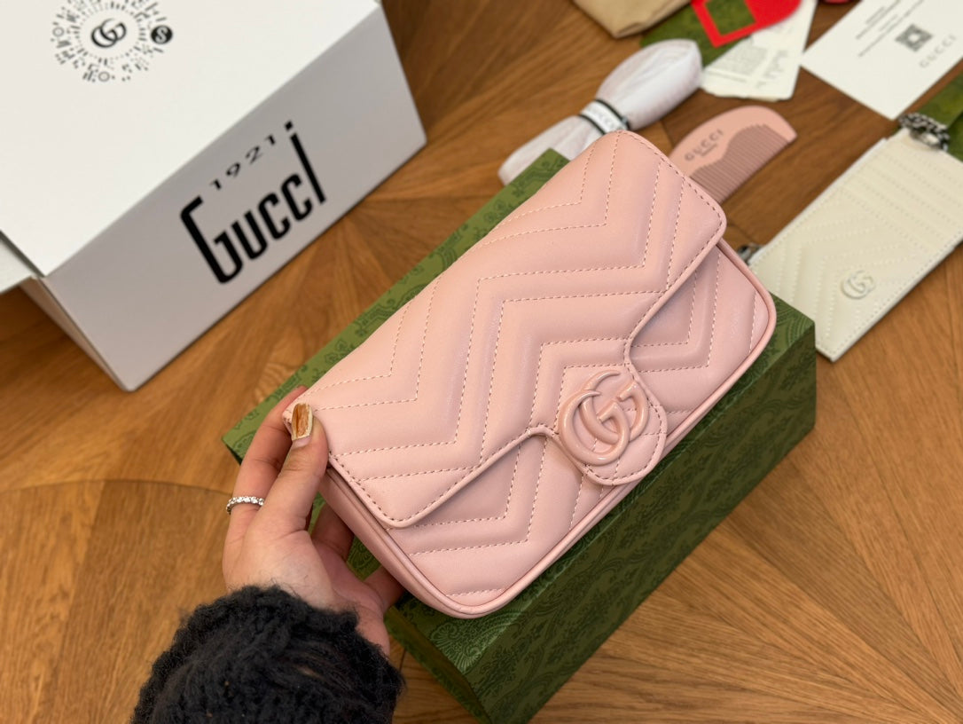 GUCCI-1051