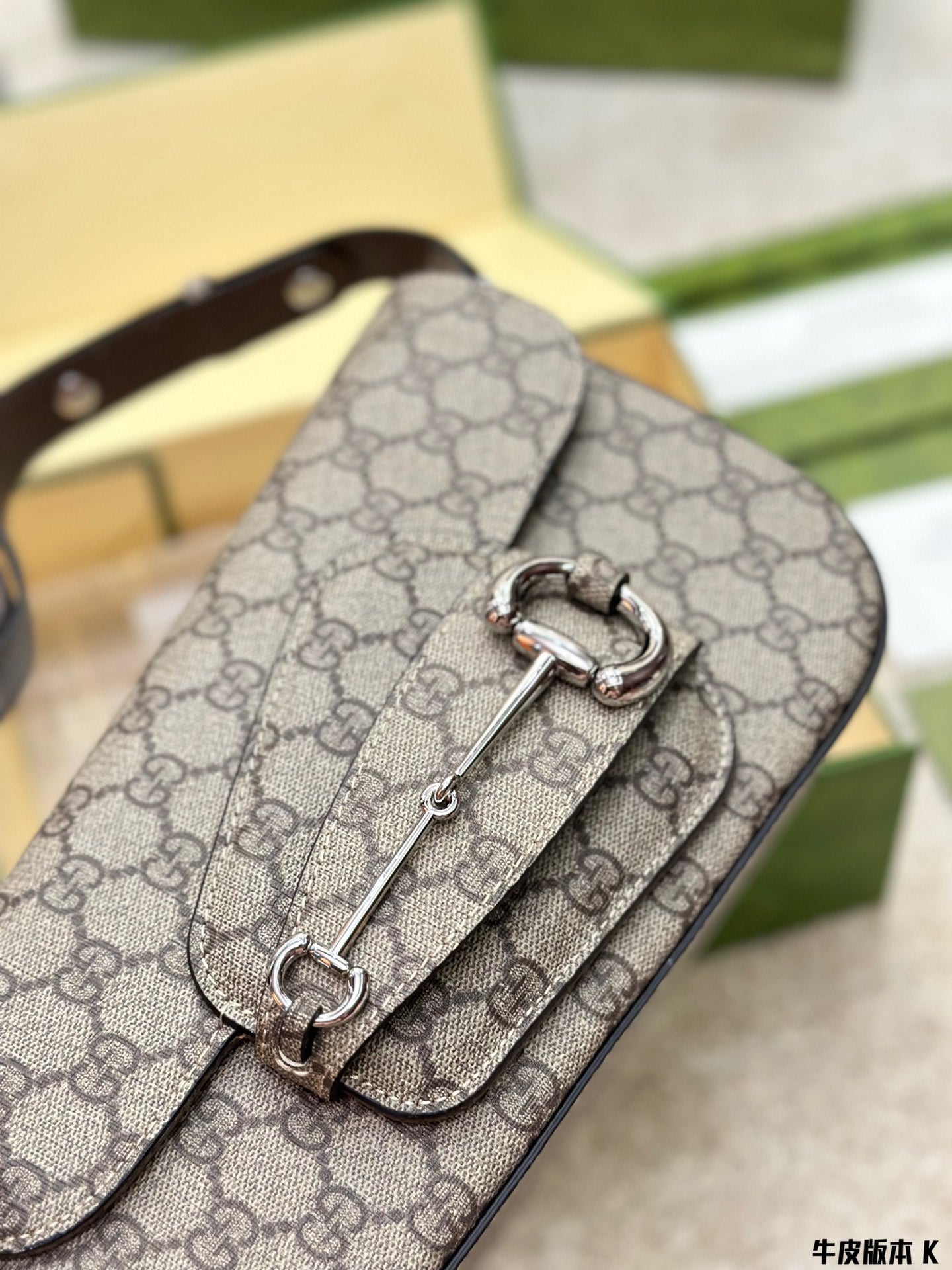 GUCCI-1026