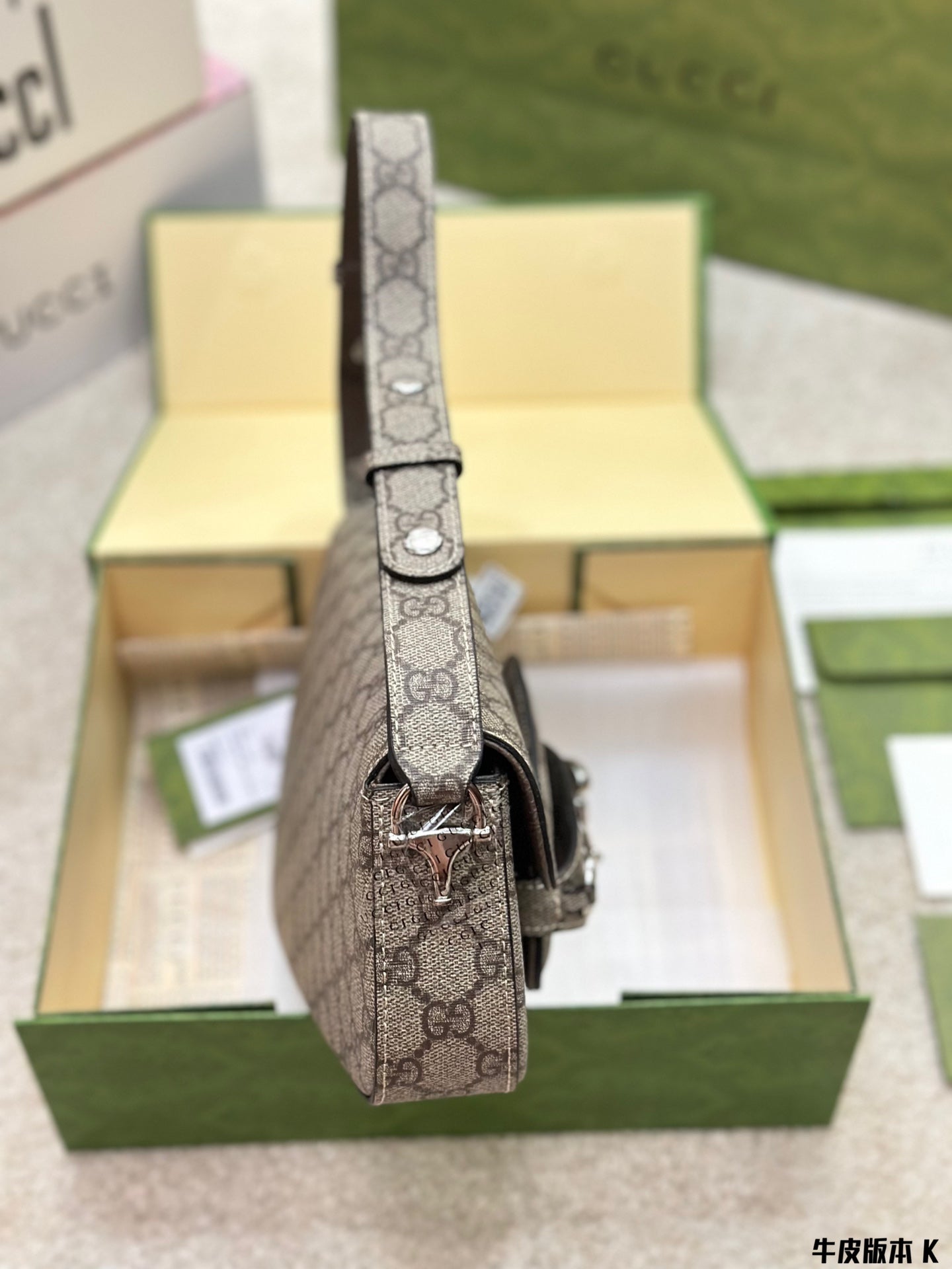 GUCCI-1026