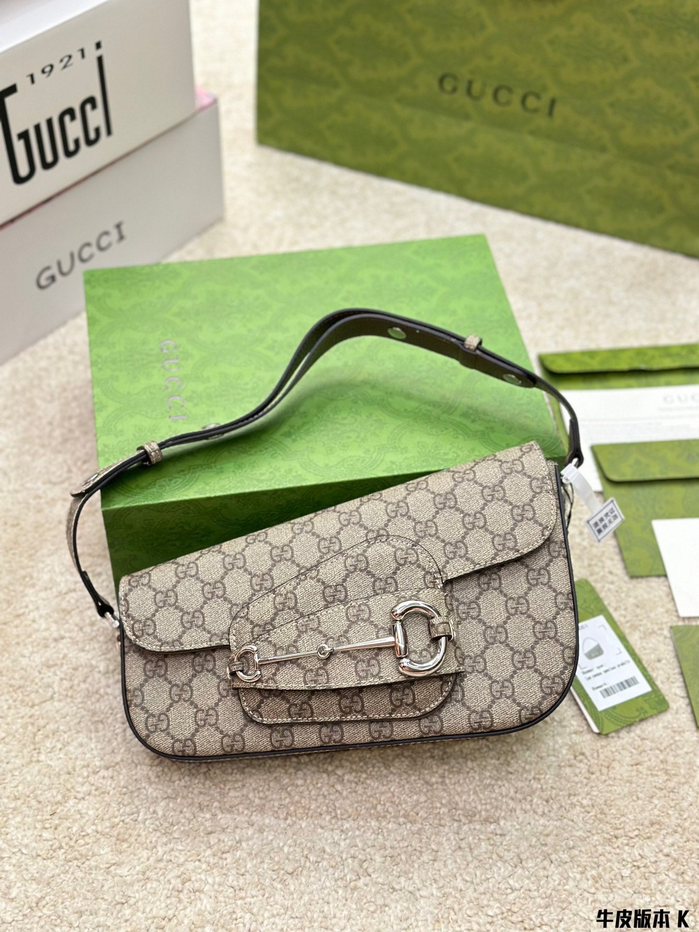 GUCCI-1026