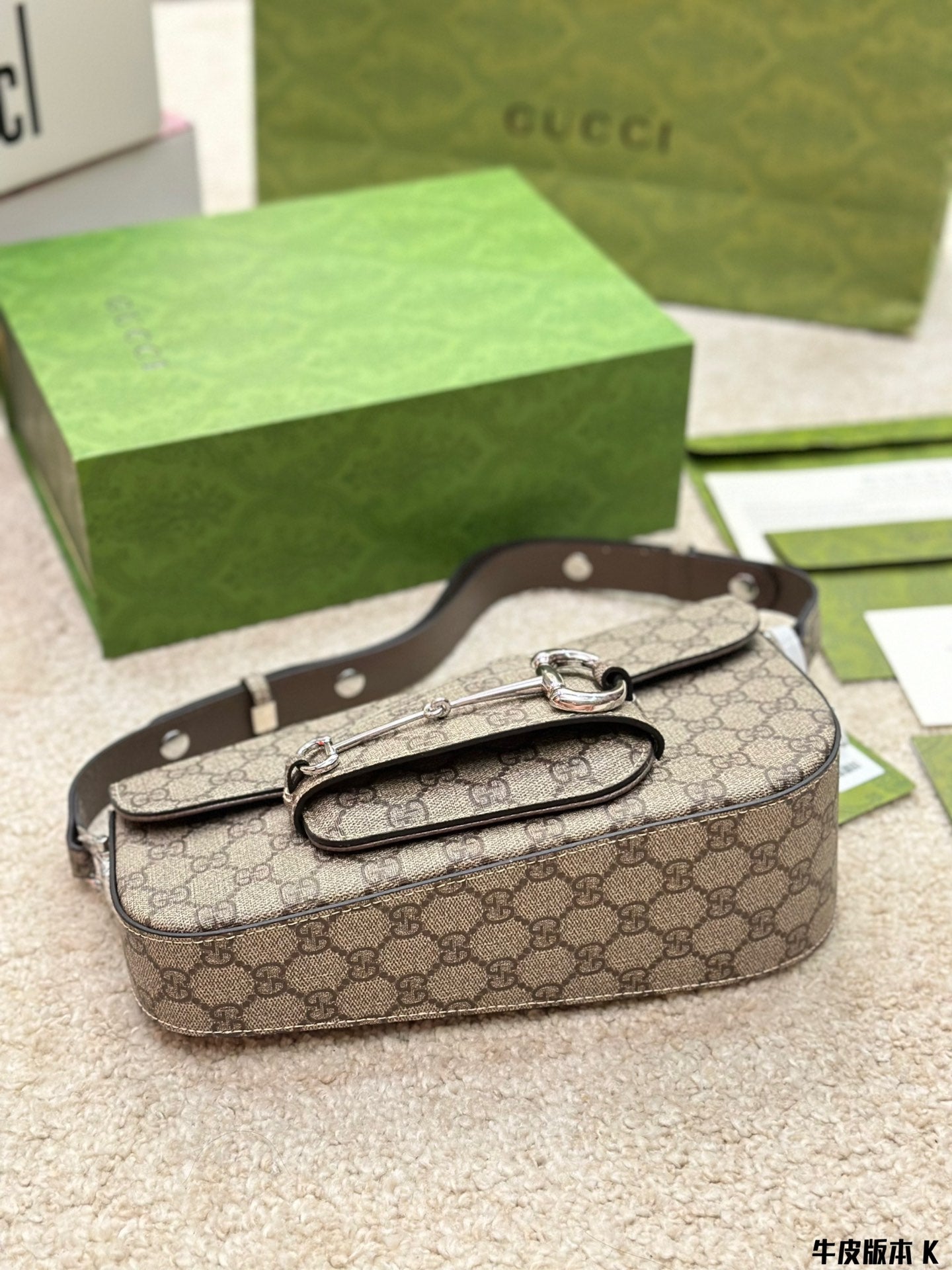 GUCCI-1026