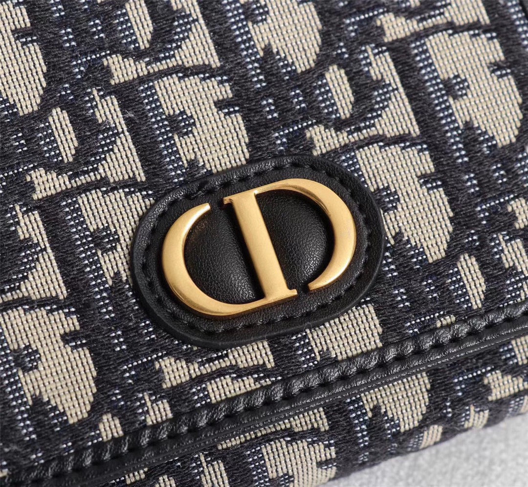 DIOR-444