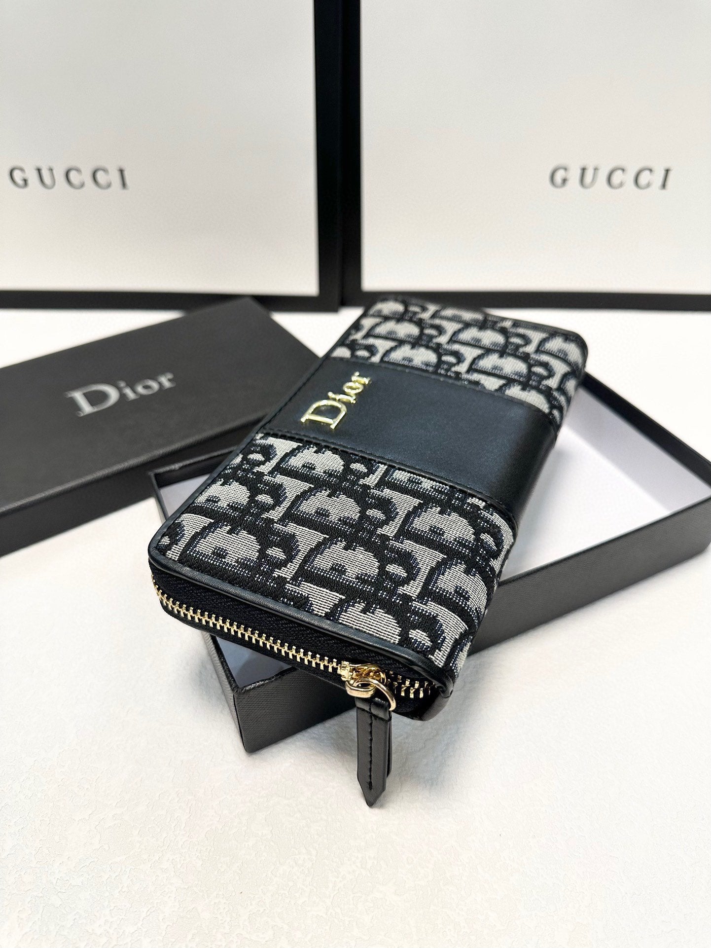 DIOR-452