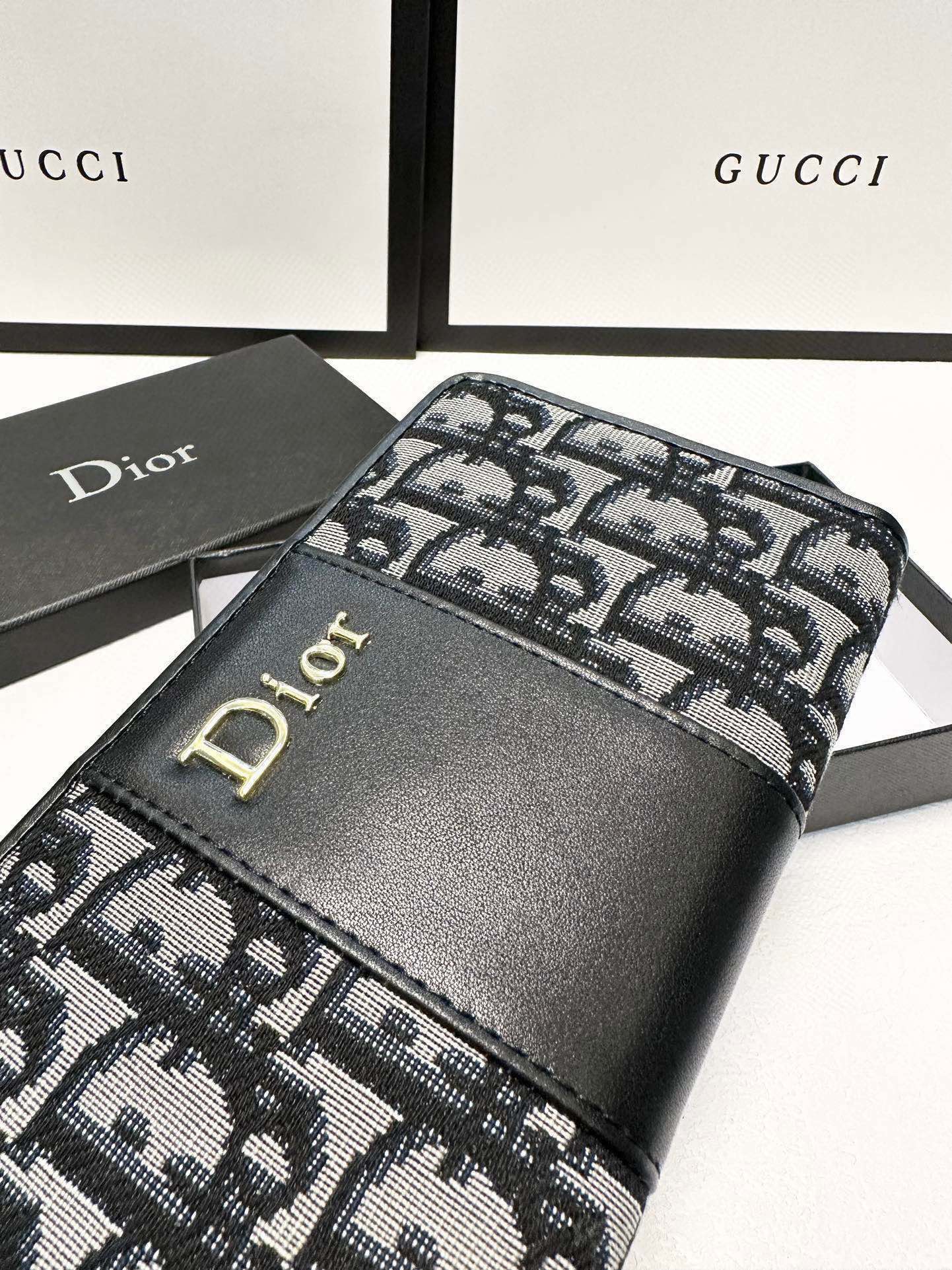 DIOR-452