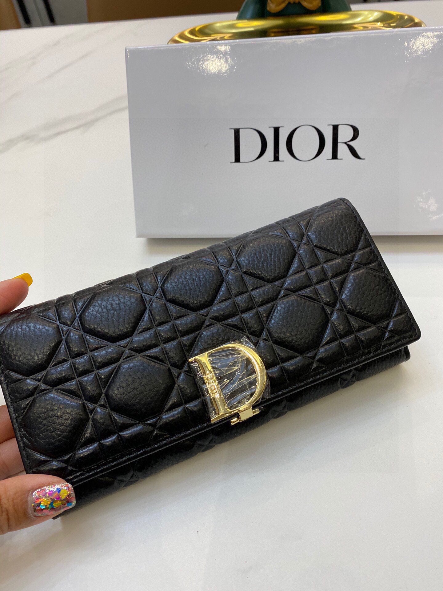 DIOR-446