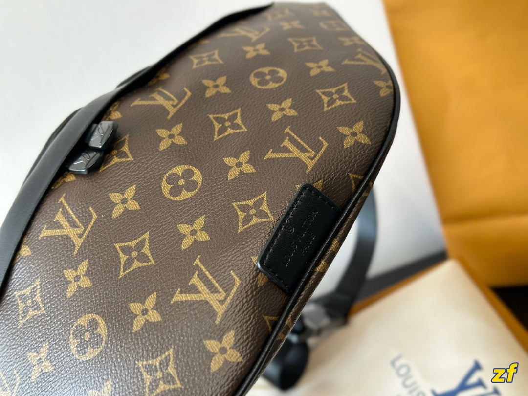 LV-BAG805