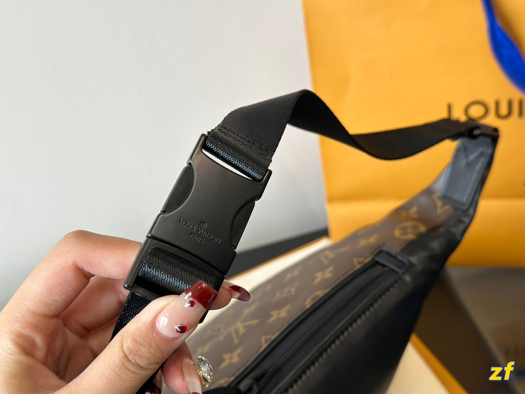 LV-BAG805