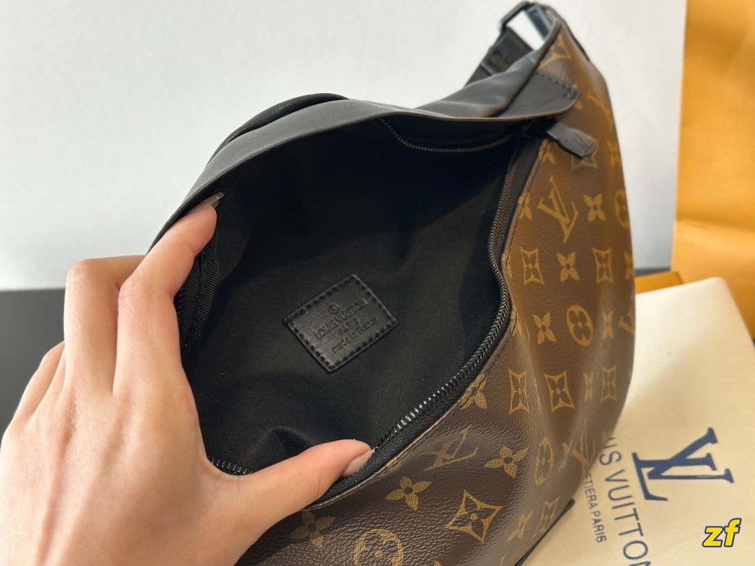LV-BAG805