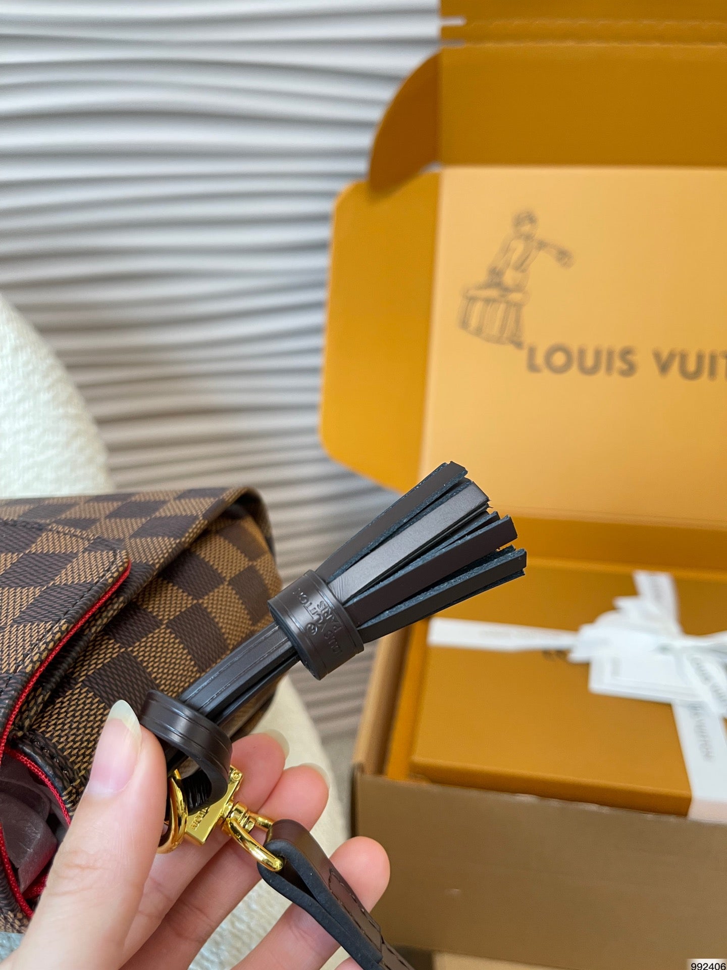 LV-BAG934