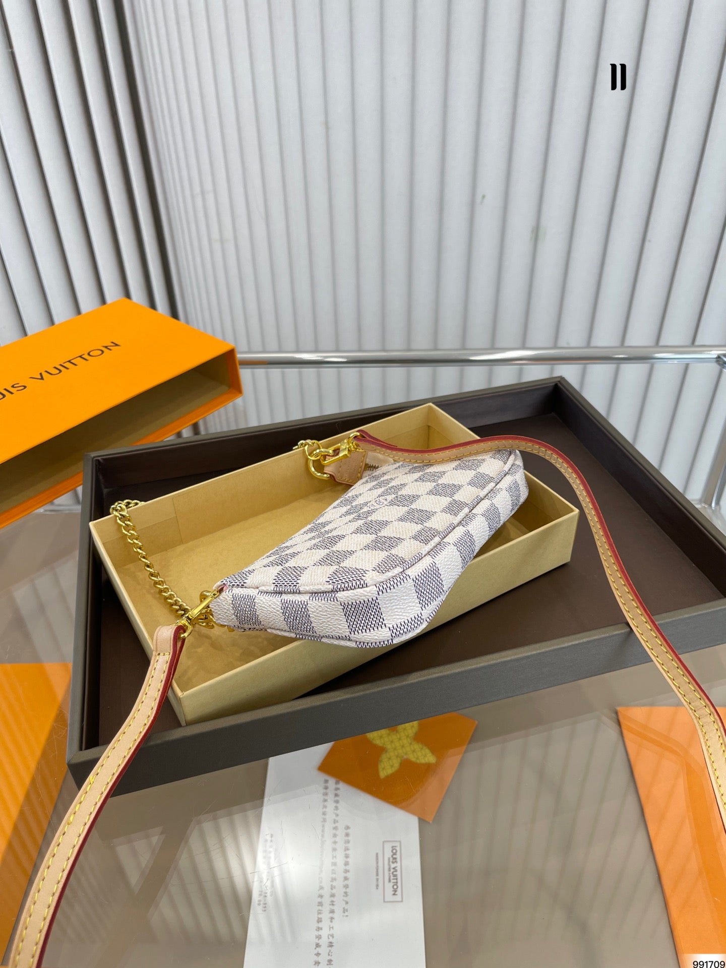 LV-BAG788