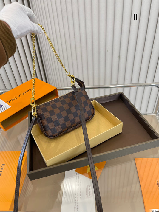 LV-BAG789