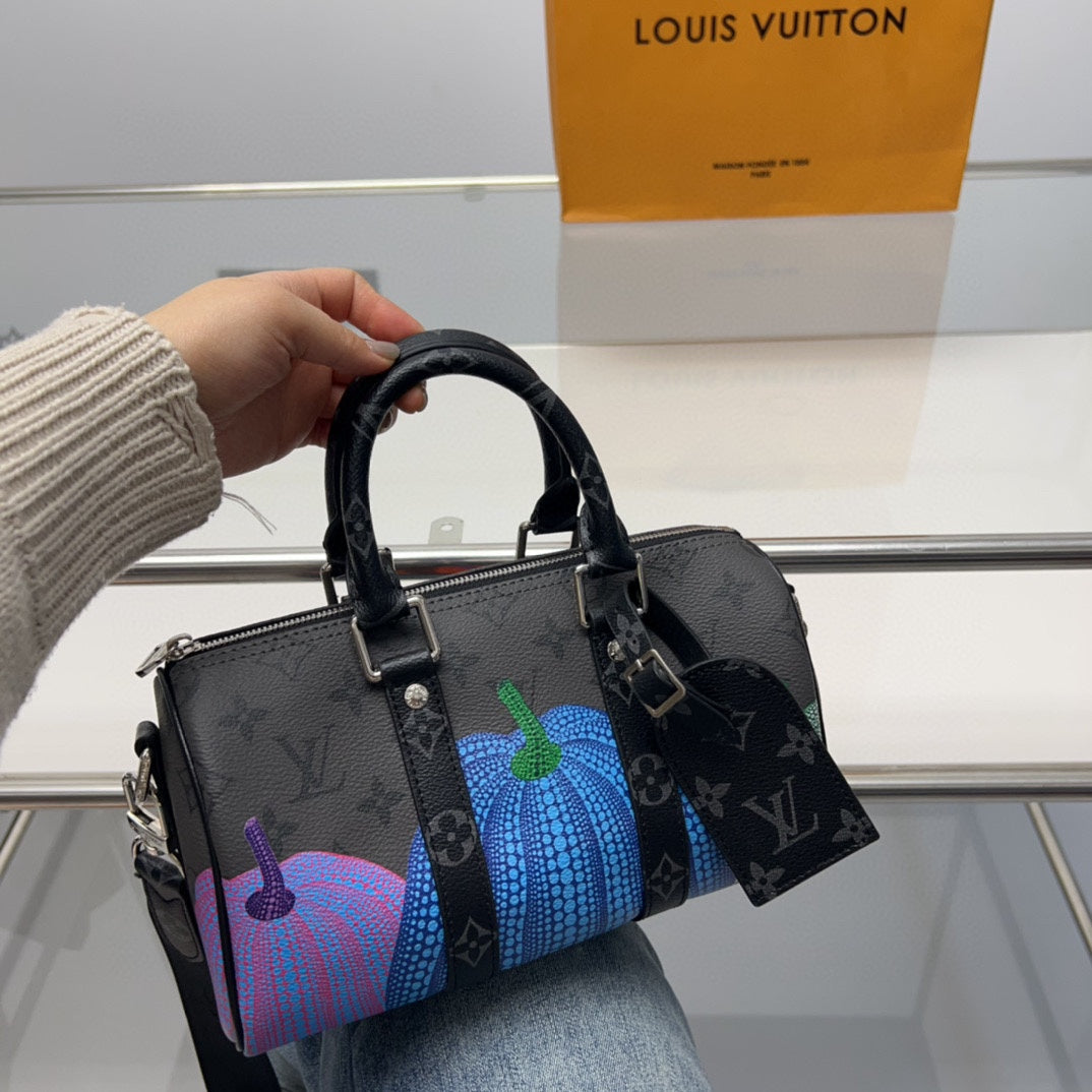 LV-BAG858