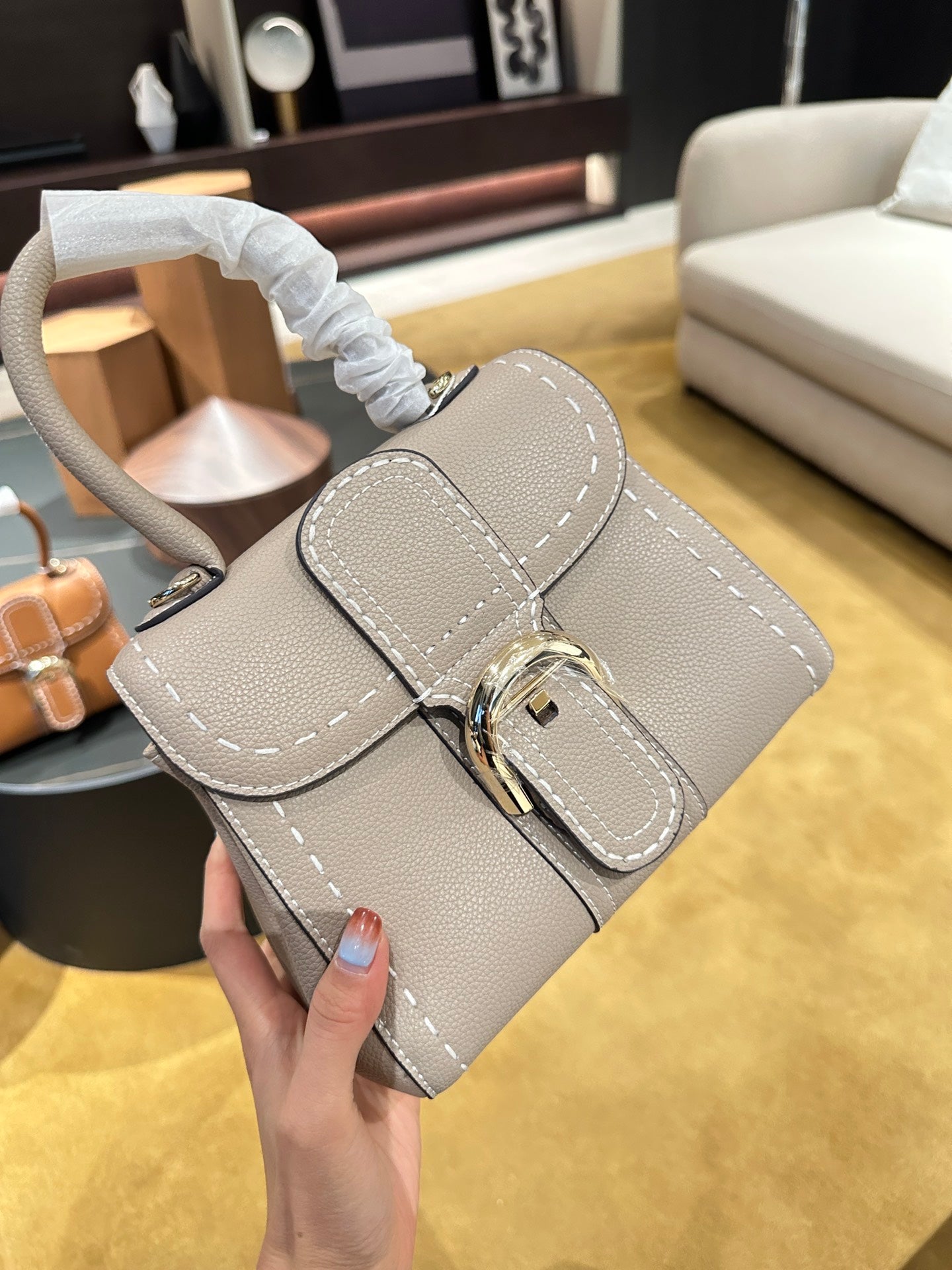 LV-BAG1071