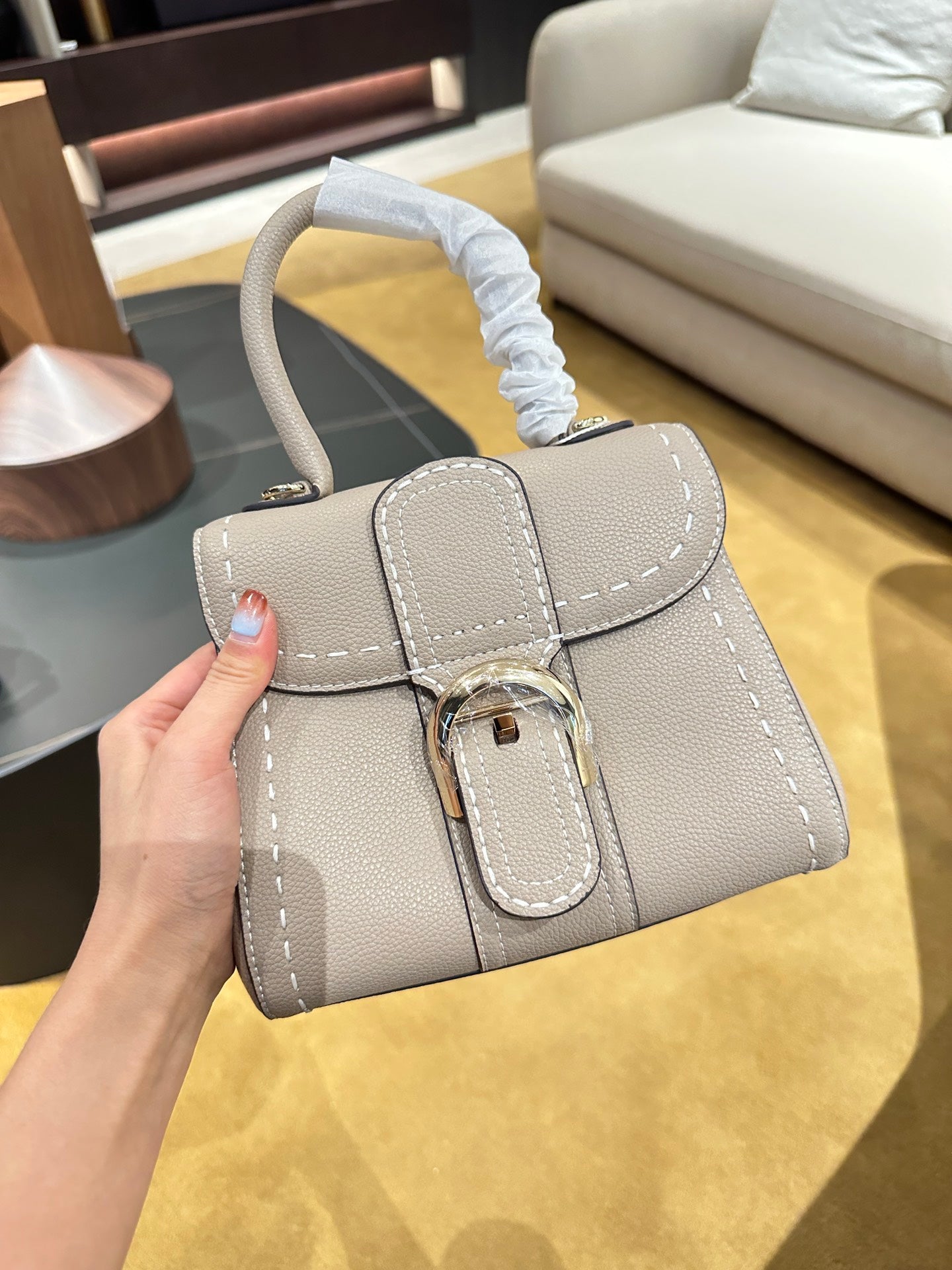 LV-BAG1071
