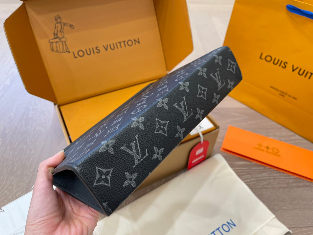 LV-BAG842